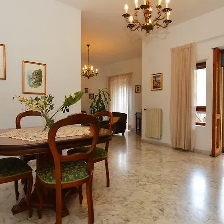Rose House * Amalfi